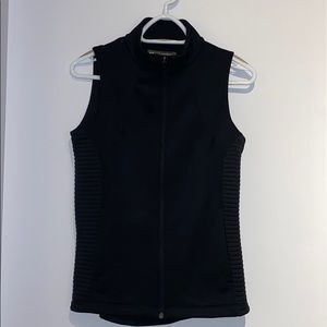 UA womens vest